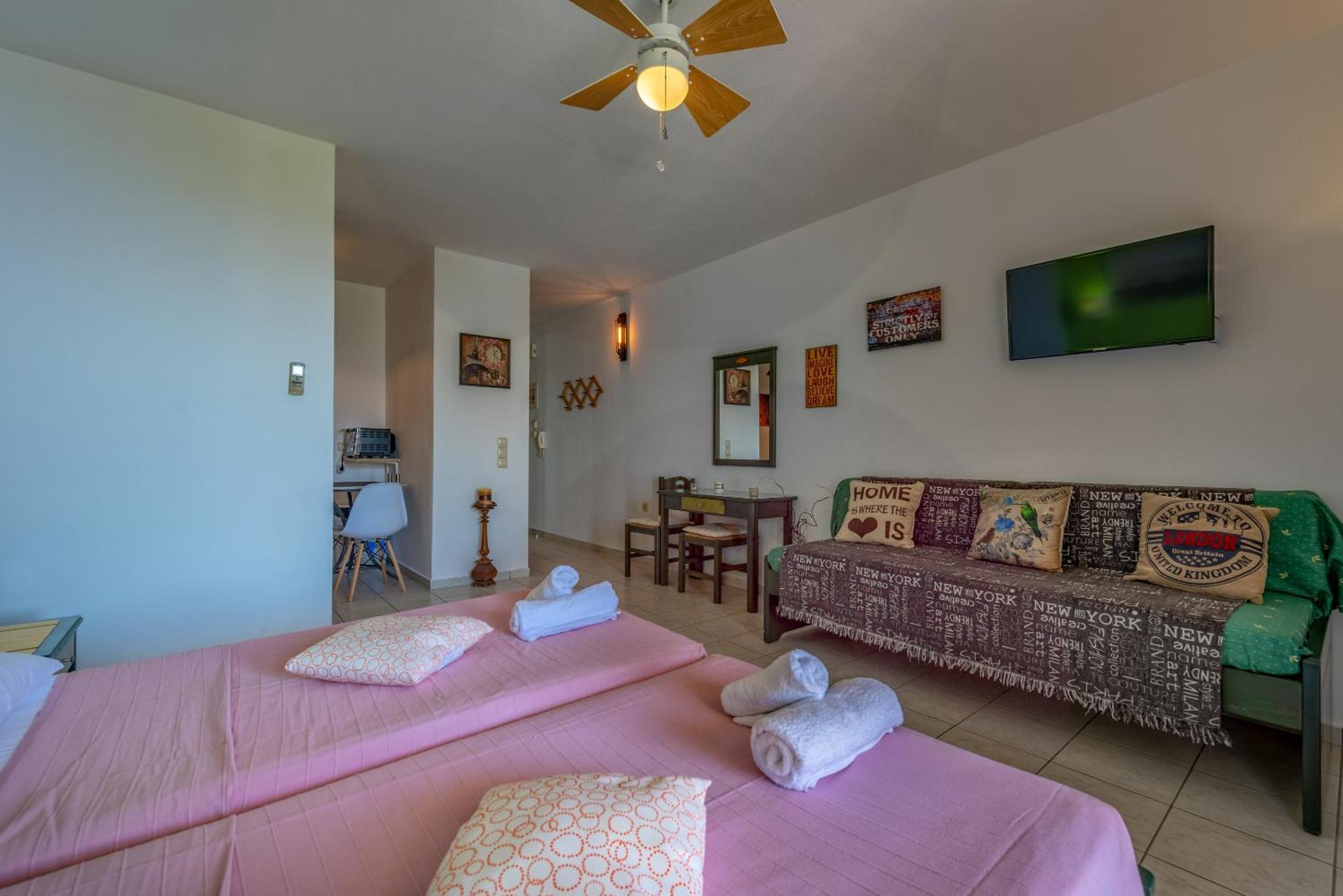 Seafront Spirit Apartments Закінф Номер фото